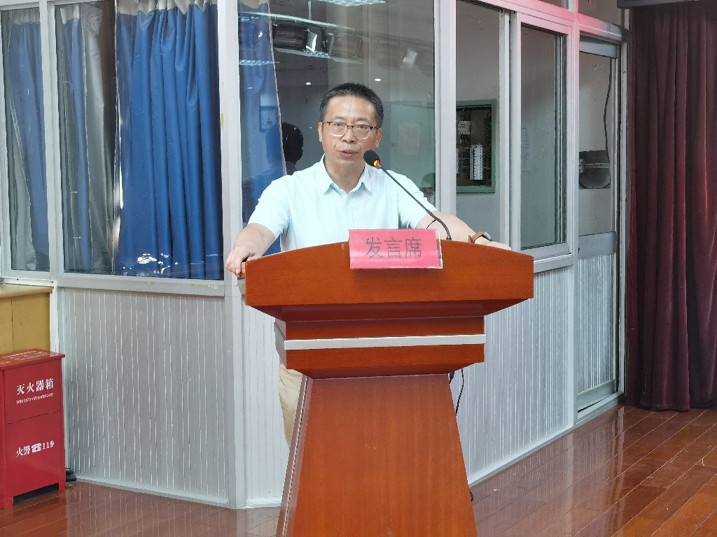 第二批指导老师代表--张勇院长讲话